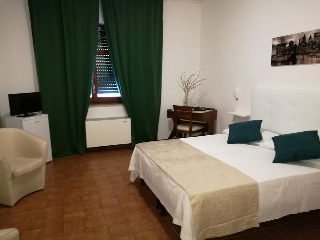 Hotel Eden Park Marina Di Pulsano